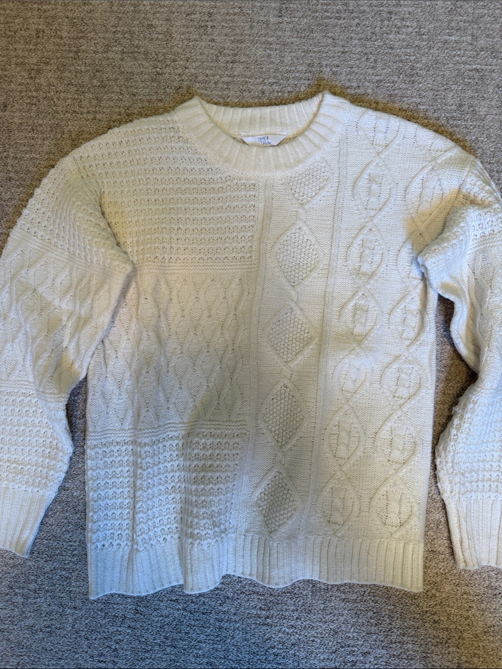 Time and Tru Cream Cable Knit Crewneck Sweater